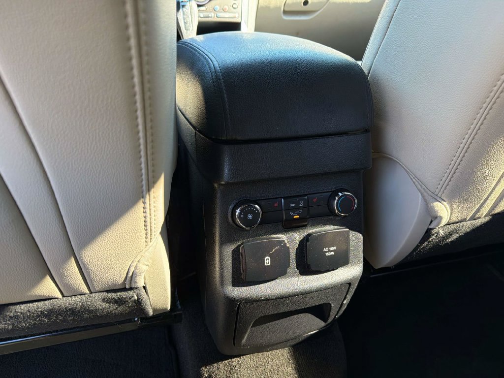 Used 2018 Ford Explorer Limited AWD/4WD image 16