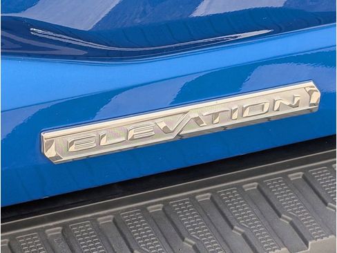 Used 2024 GMC Sierra 1500 Elevation w/ LPO, Elevation Black Package image 6