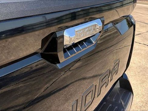 Certified 2026 Toyota Tundra Limited AWD/4WD image 31