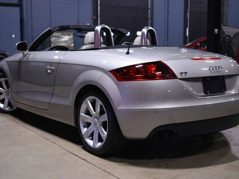 Used 2008 Audi TT 2.0T w/ Premium Pkg image 7