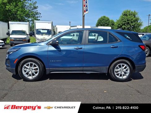 Certified 2024 Chevrolet Equinox LS FWD image 9