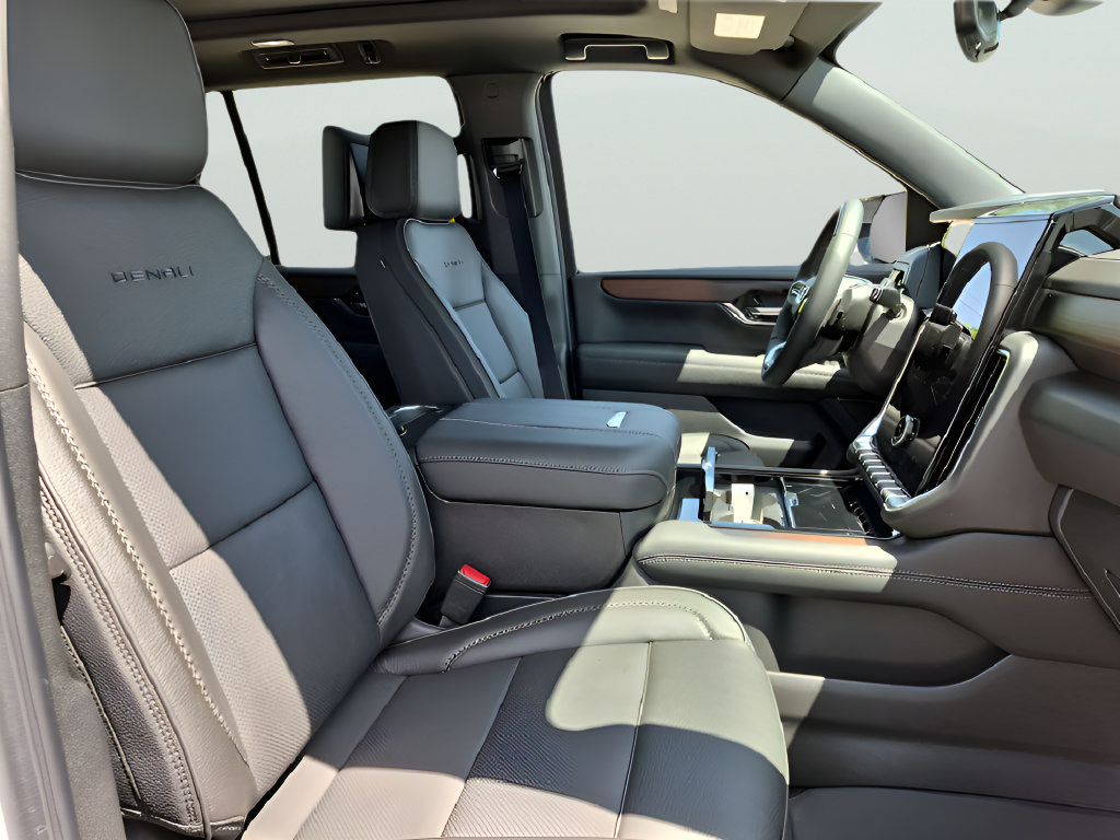 New 2026 GMC Yukon Denali w/ Advanced Technology Package AWD/4WD image 42