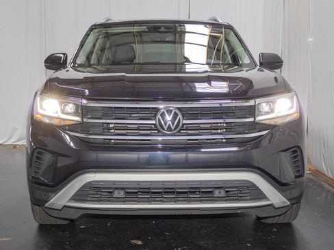 Used 2023 Volkswagen Atlas SEL AWD/4WD image 2