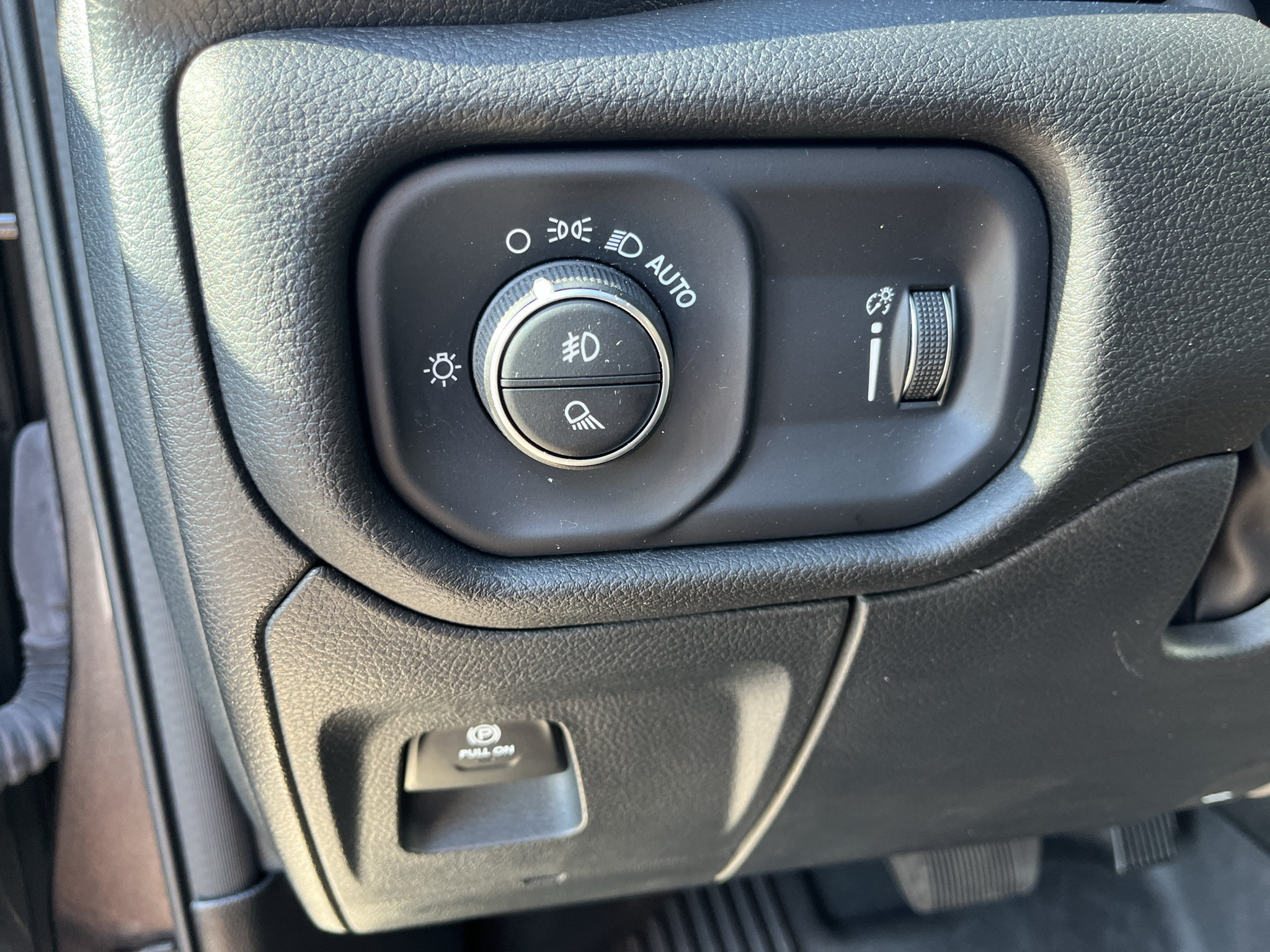 Used 2023 RAM 1500 Big Horn w/ Trailer Tow Group AWD/4WD image 14