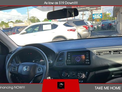 Used 2016 Honda HR-V LX image 11