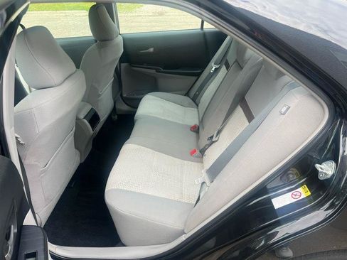 Used 2012 Toyota Camry LE FWD image 14