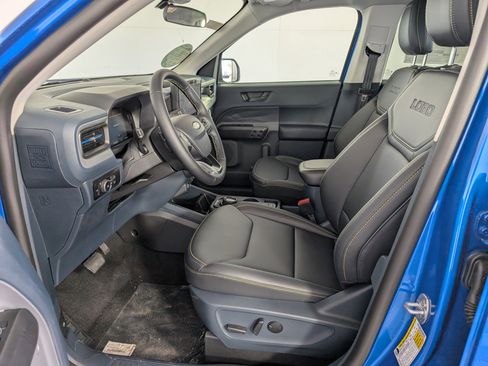 New 2025 Ford Maverick Lobo image 10