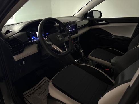 Used 2025 Volkswagen Taos S image 9