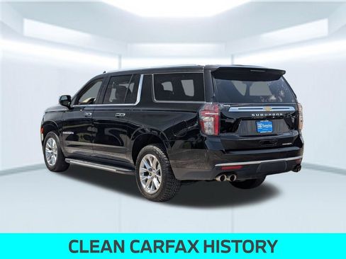 Used 2024 Chevrolet Suburban Premier AWD/4WD image 3