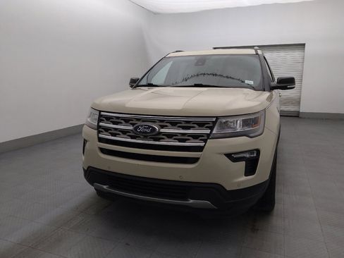 Used 2018 Ford Explorer XLT w/ Equipment Group 202A image 15