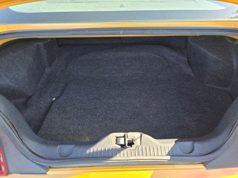 Used 2010 Ford Mustang GT image 14