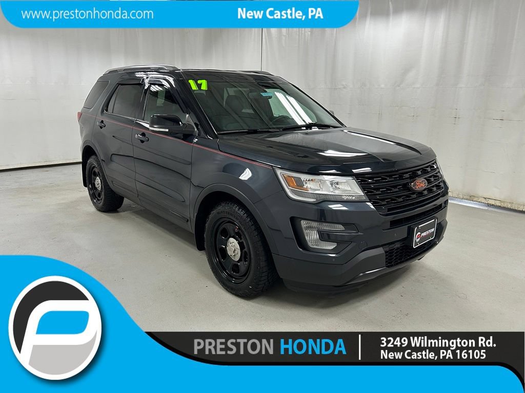 Used 2017 Ford Explorer XLT w/ Equipment Group 202A AWD/4WD image 1
