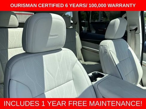 Used 2025 Buick Enclave Avenir w/ Super Cruise Package FWD image 12