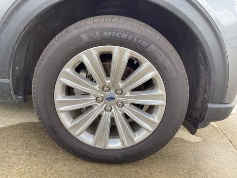 Used 2025 Ford Explorer Platinum w/ LUX Leather Package AWD/4WD image 16