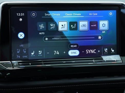 New 2026 Volkswagen Atlas SE FWD image 18