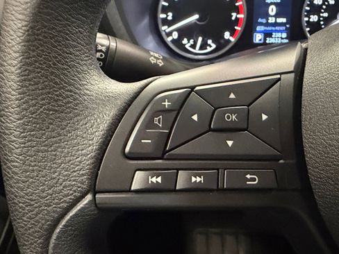 Used 2025 Nissan Sentra S FWD image 17