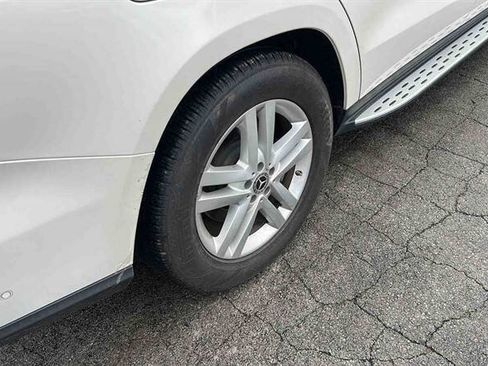 Used 2019 Mercedes-Benz GLS 450 4MATIC image 9
