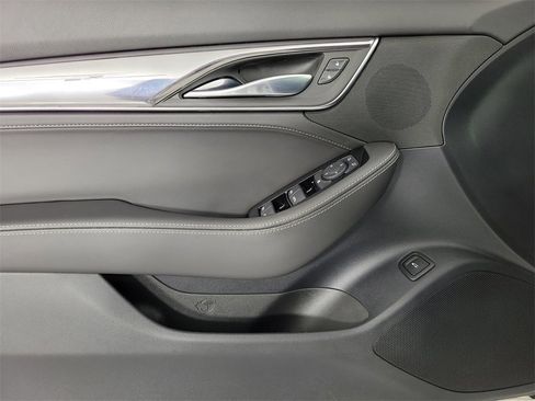 Used 2020 Cadillac CT5 Luxury w/ Cold Weather Package image 18