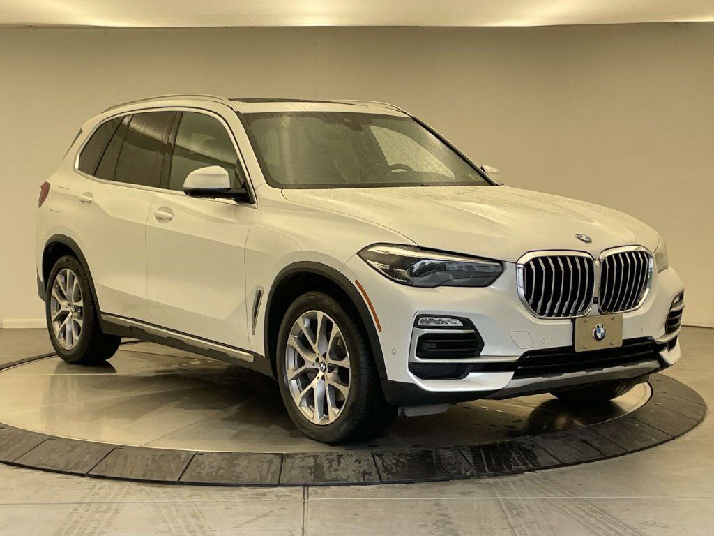 Used 2021 BMW X5 xDrive40i w/ Convenience Package AWD/4WD image 9