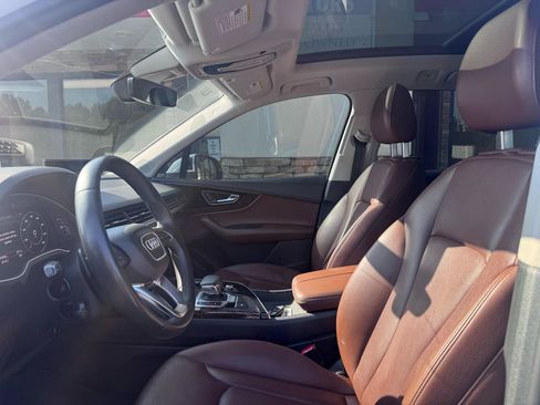 Used 2019 Audi Q7 3.0T Prestige w/ Prestige Package AWD/4WD image 18