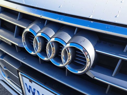 Used 2020 Audi Q5 2.0T Premium Plus w/ Premium Plus Package image 35