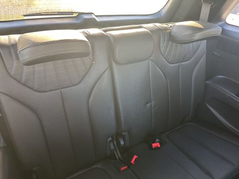 Used 2023 Hyundai Palisade Limited AWD/4WD image 44