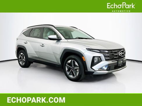 Used 2025 Hyundai Tucson SEL image 1