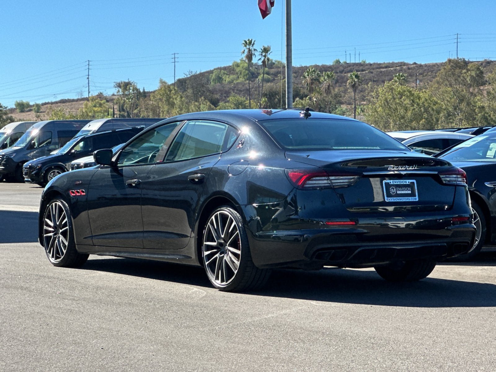 Used 2021 Maserati Quattroporte Trofeo RWD image 5