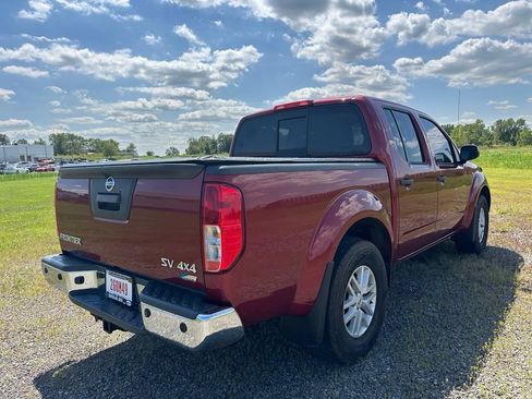 Used 2019 Nissan Frontier SV w/ Value Truck Package AWD/4WD image 9