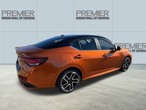 New 2025 Nissan Sentra SR w/ SR Premium Package image 5