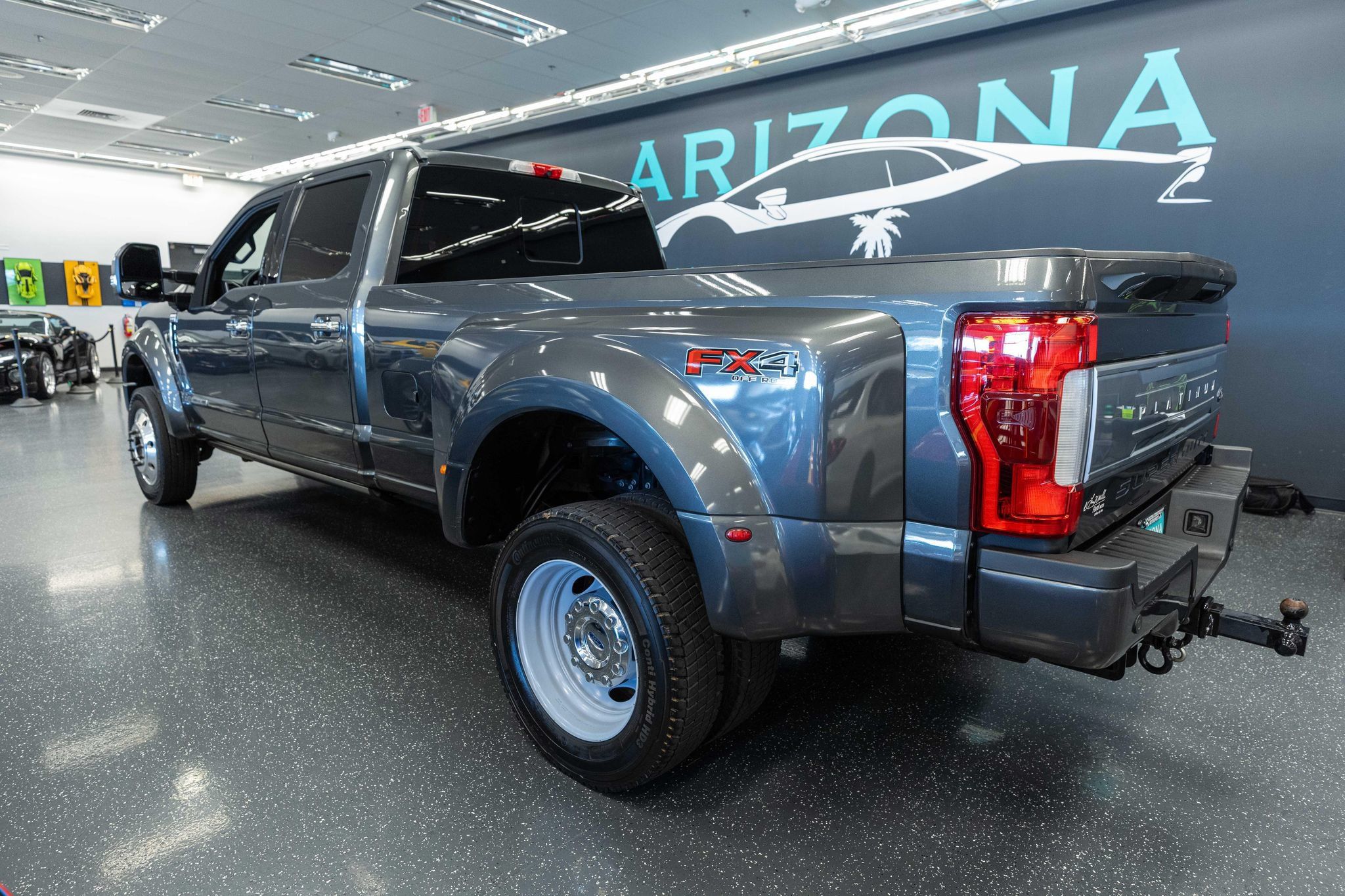 Used 2019 Ford F450 Platinum w/ Platinum Ultimate Package AWD/4WD image 9