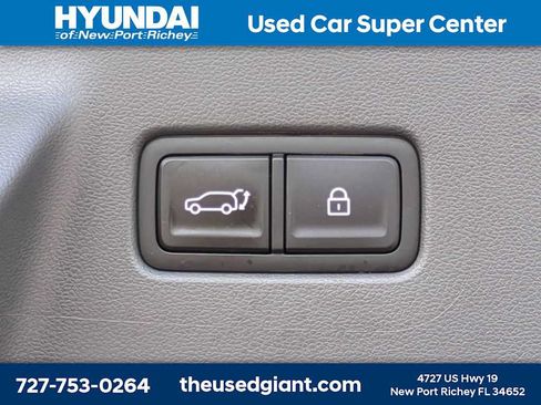 Used 2024 Hyundai Santa Fe SE FWD image 13
