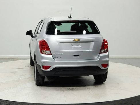 Used 2017 Chevrolet Trax LS AWD/4WD image 7