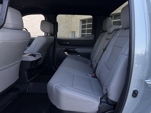Used 2026 Toyota Tundra Limited AWD/4WD image 27