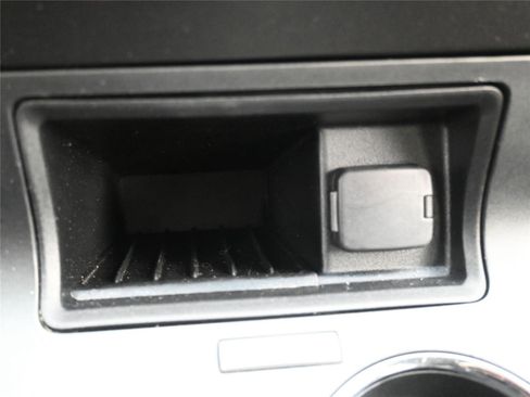 Used 2019 Ford Flex SEL image 16