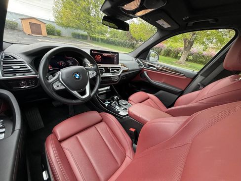 Used 2022 BMW X3 xDrive30i w/ Premium Package image 9