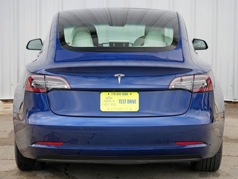 Used 2021 Tesla Model 3 Standard Range Plus image 52