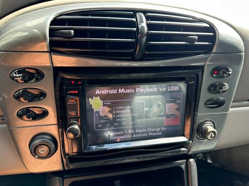 Used 2001 Porsche 911 Carrera image 30