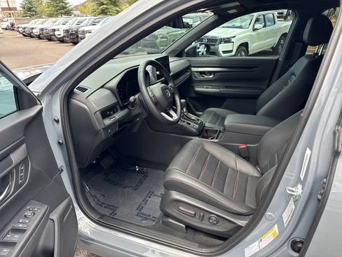 Used 2026 Honda CR-V Sport-L image 9