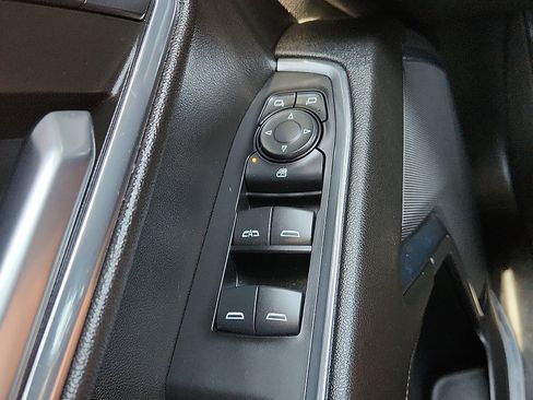 Used 2024 GMC Sierra 1500 Elevation AWD/4WD image 17