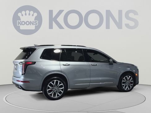 Used 2024 Cadillac XT6 Sport w/ LPO, Floor Liner Package AWD/4WD image 12