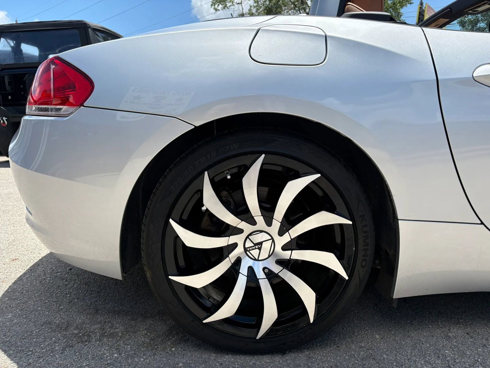 Used 2012 BMW Z4 sDrive28i w/ Sport Pkg RWD image 34