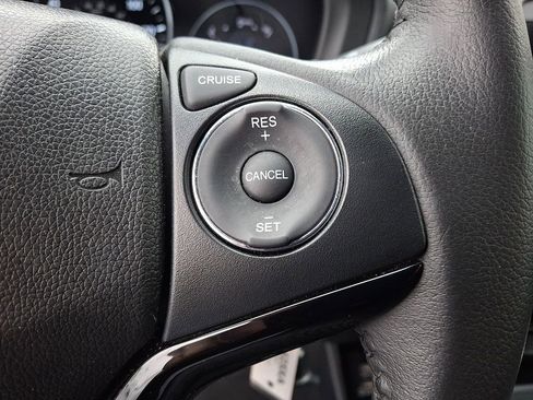 Used 2019 Honda HR-V Sport image 22