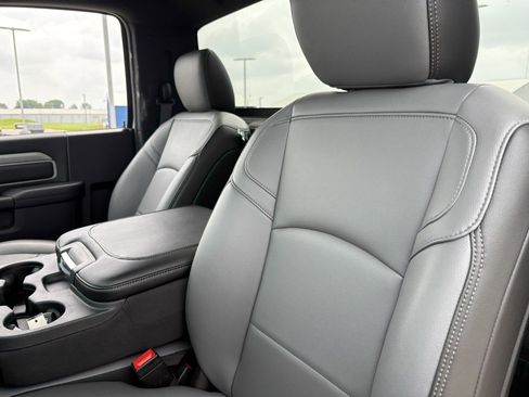 New 2024 RAM 3500 Tradesman image 10