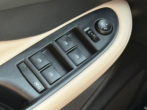 Used 2020 Buick Envision Preferred FWD image 32