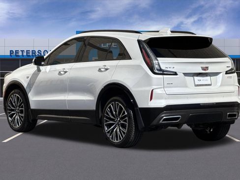 Used 2024 Cadillac XT4 Sport AWD/4WD image 6