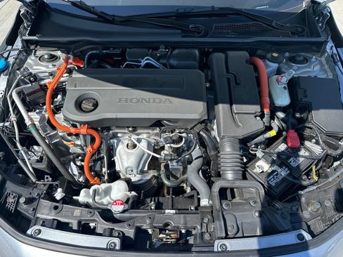 Used 2025 Honda Civic Sport image 9