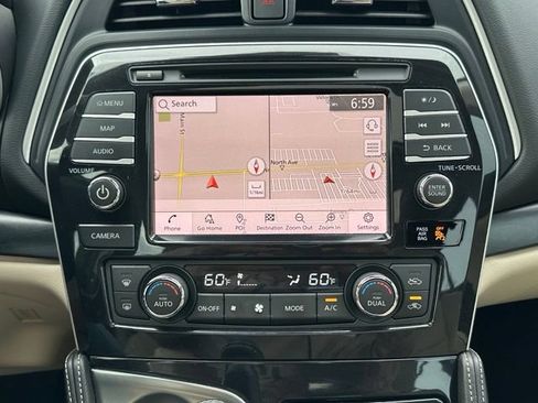 Certified 2023 Nissan Maxima Platinum w/ Sport Mat Group FWD image 32
