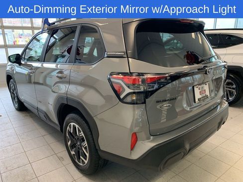 Used 2025 Subaru Forester Premium w/ Convenience Package #1 image 16