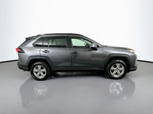Used 2025 Toyota RAV4 XLE FWD image 4